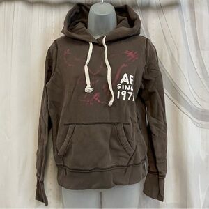 Y2K AE Faded Brown Hoodie Graphic White Drawstrings Kangaroo Sweatshirt Logo M